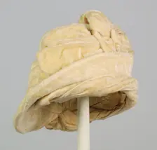 Wedding hat, American, 1887. Creator: Unknown