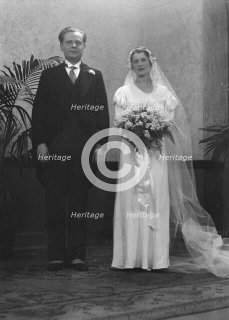 Wedding, possibly of an Elizabeth Duncan dancer, between 1911 and 1942. Creator: Arnold Genthe.