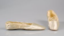 Wedding slippers, American, 1856. Creator: Unknown