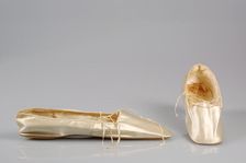 Wedding slippers, American, 1851. Creator: Unknown