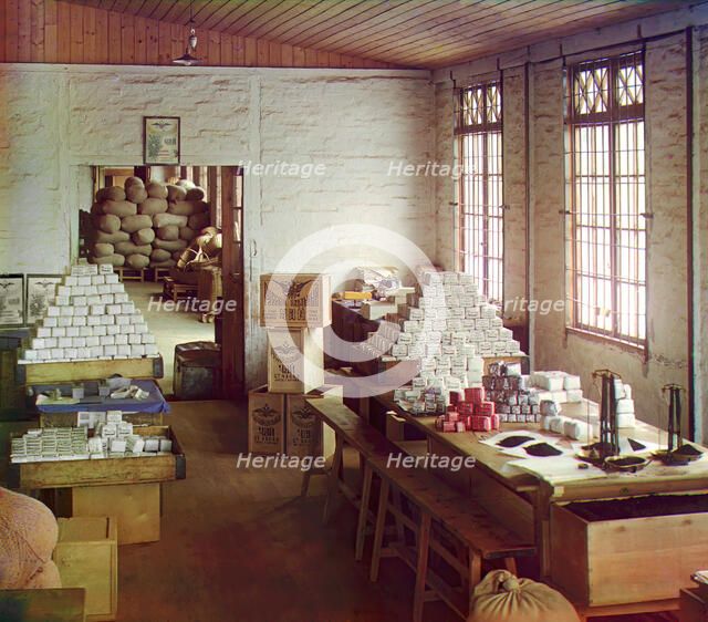 Weighing section [Chakva tea factory], between 1905 and 1915. Creator: Sergey Mikhaylovich Prokudin-Gorsky.
