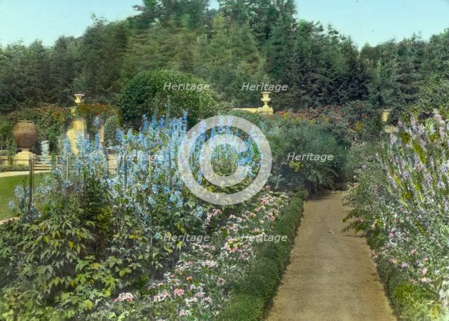 "Weld," Larz Anderson house, 151 Newton Street, Brookline, Massachusetts, c1914. Creator: Frances Benjamin Johnston.