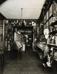 Wellcome Historical Medical Museum, Wigmore Street, London: the Hall of Primitive Medicine, c1910s.. Creator: Unknown