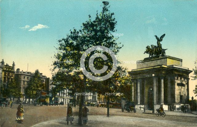 'Wellington Arch, Entrance to the Green Park, London', c1915.  Creator: Unknown.