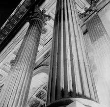Wellington Arch, Westminster, London, c1945-c1980. Artist: Eric de Maré