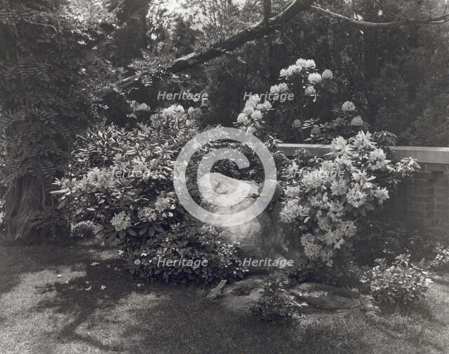 "Welwyn," Harold Irving Pratt house, 100 Crescent Beach Road, Glen Cove, New York, c1918. Creator: Frances Benjamin Johnston.