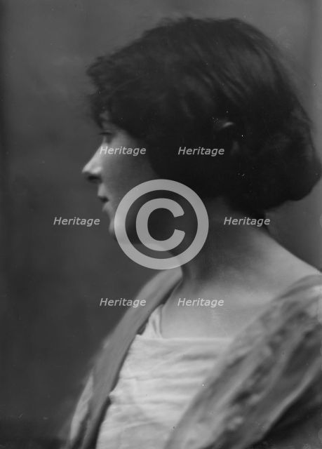 Werner, Charlotte F., portrait photograph, 1914 Jan. Creator: Arnold Genthe.