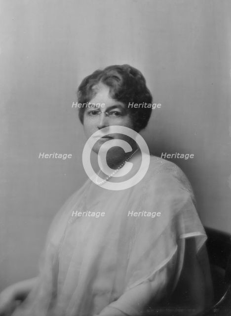 Wertheimer, M.A., Mrs., portrait photograph, between 1916 and 1929. Creator: Arnold Genthe.