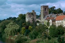 West Tanfield and the River Ure
