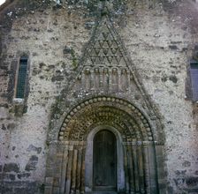 West doorway of Clonfert Cathedral, 12th century