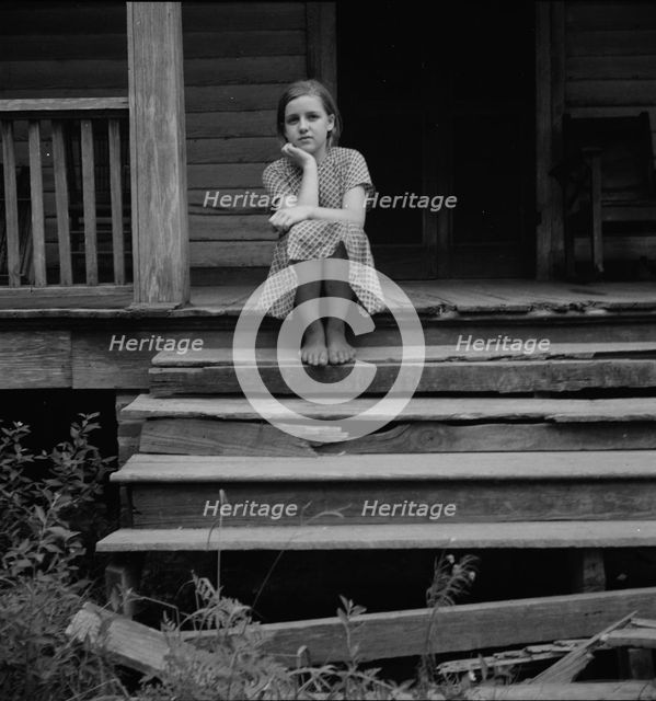 What was once the "Big House" is now occupied by a family, Greene County, Georgia, 1937. Creator: Dorothea Lange.