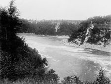 Whirlpool, Niagara, N.Y., The, between 1900 and 1906. Creator: Unknown