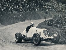 Whitney Straight (Maserati) breaks the record, 1934 1934, (1937)