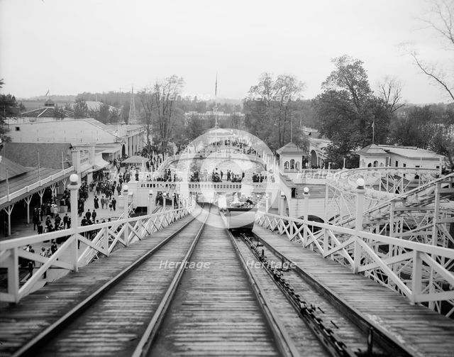 White City, Louisville, Ky., between 1900 and 1910. Creator: Unknown.