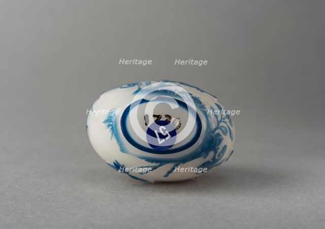 White glass snuff bottle with blue overlay, China, Qing dynasty, 1644-1911. Creator: Unknown.