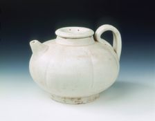 White glazed melon-shaped wine pot, Five Dynasties-early Northern Song dynasty, China, 10th century