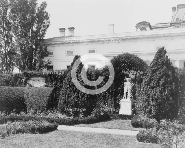 White House, 1600 Pennsylvania Avenue, Washington, D.C., 1921. Creator: Frances Benjamin Johnston.