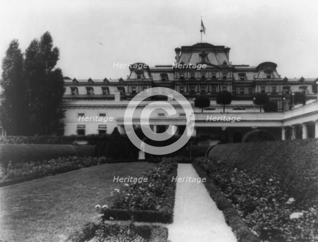 White House, 1600 Pennsylvania Avenue, Washington, D.C., 1921. Creator: Frances Benjamin Johnston.