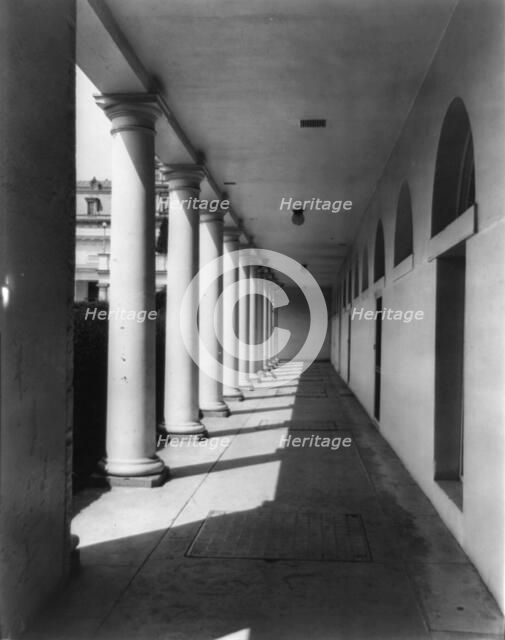 White House portico, 1921. Creator: Frances Benjamin Johnston.