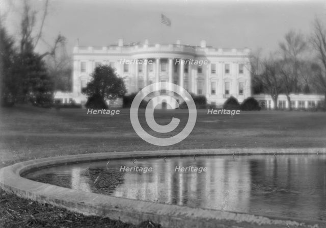 White House, Washington, D.C., 1913 Nov. Creator: Arnold Genthe.