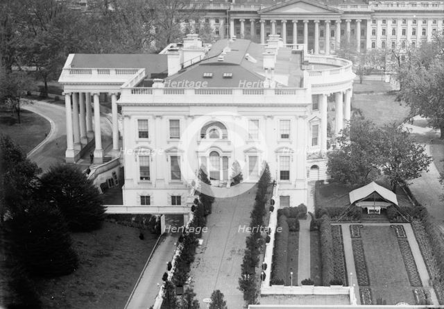 White House - Tent in Rose Garden, 1914. Creator: Harris & Ewing.