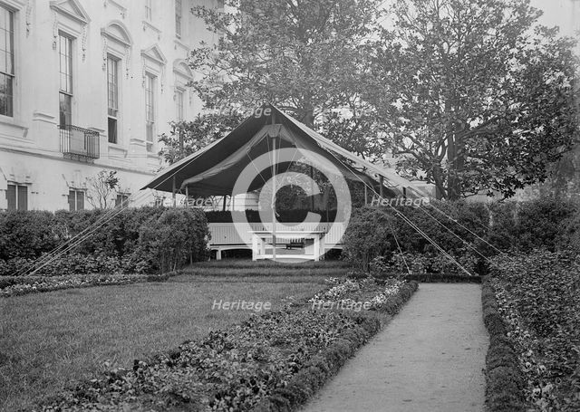 White House - Tent in Rose Garden, 1914. Creator: Harris & Ewing.