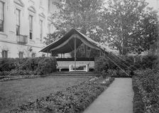 White House - Tent in Rose Garden, 1914. Creator: Harris & Ewing