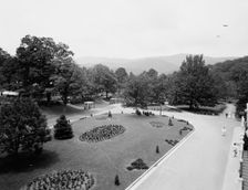 White Sulphur Springs, W. Va., the south lawn, c.between 1910 and 1920. Creator: Unknown
