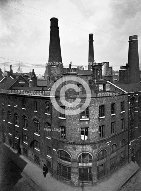 Whitefriars Glassworks, City of London. Creator: Unknown.