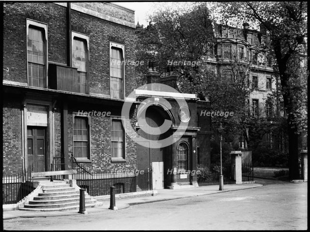Whitehall Gardens, Whitehall, City of Westminster, Greater London Authority, 1930s. Creator: Charles William  Prickett.
