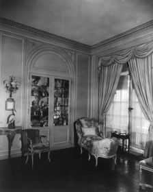 "Whitemarsh Hall," Edward Townsend Stotesbury house, Wyndmoor, Pennsylvania, 1922 or 1923. Creator: Frances Benjamin Johnston