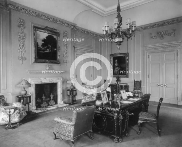 "Whitemarsh Hall," Edward Townsend Stotesbury house, Wyndmoor, Pennsylvania, 1922 or 1923. Creator: Frances Benjamin Johnston.