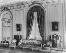 "Whitemarsh Hall," Edward Townsend Stotesbury house, Wyndmoor, Pennsylvania, 1922 or 1923. Creator: Frances Benjamin Johnston