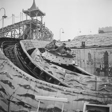 Whitley Bay, North Tyneside, 13/06/1953. Creator: John Laing plc