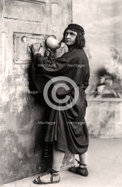 Whitworth Mitton, actor, early 20th century.Artist: Dover Street Studios