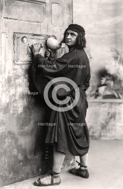 Whitworth Mitton, actor, early 20th century.Artist: Dover Street Studios