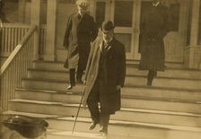 Witte leaving Wentworth Hotel, 1905. Creator: Unknown