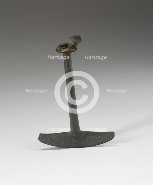 Wide-Blade Knifew with Reclining Animal on Top, A.D. 1440/1540. Creator: Unknown.