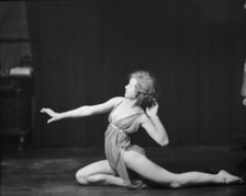 Wild, Lois, 1921 Feb. 9. Creator: Arnold Genthe