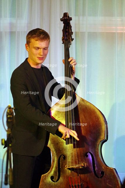 Will Sach, Joe Farnsworth-Sara Hanahan Quartet, Watermill Jazz Club, Dorking, Surrey, July 2024. Creator: Brian O'Connor.
