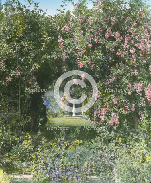"Willowbank," Joseph Coleman Bright house, 624 Morris Avenue, Bryn Mawr, Pennsylvania, 1919. Creator: Frances Benjamin Johnston.