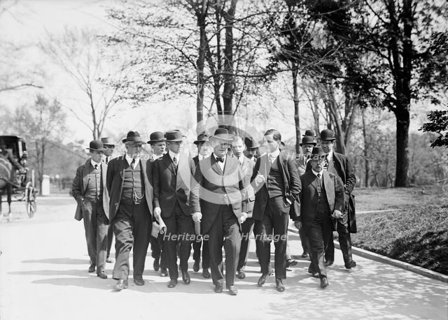 William Jennings Bryan, Rep. from Nebraska, with Newspapermen, 1914. Creator: Harris & Ewing.