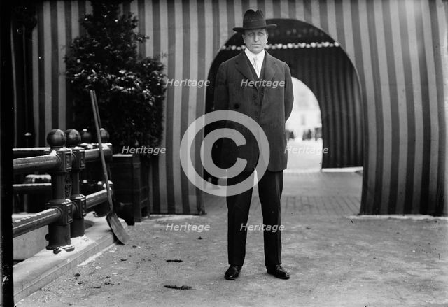 William Randolph Hearst - Snap At Willard, 1911. Creator: Harris & Ewing.