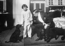 Willie Collier and son, between c1910 and c1915. Creator: Bain News Service