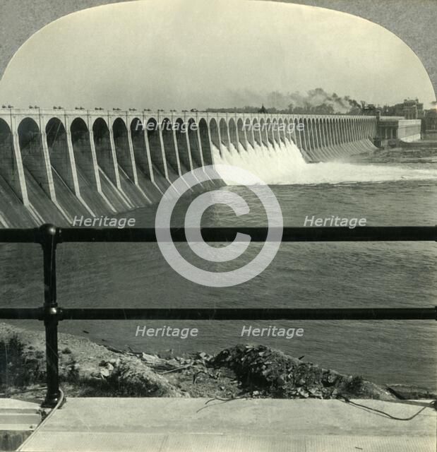 'Wilson Dam, Muscle Shoals, Alabama', c1930s. Creator: Unknown.