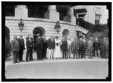 Wilson, Woodrow - group at White House, between 1910 and 1917. Creator: Harris & Ewing