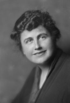 Wilson, Woodrow, Mrs. (formerly Mrs. Norman Galt), portrait photograph, 1915 Feb. 16. Creator: Arnold Genthe