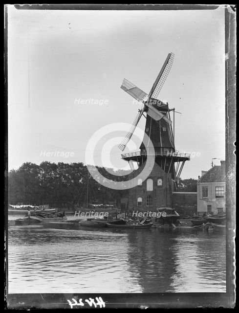 Windmill De Adriaan, Haarlem, the Netherlands,  1906-1917. Creator: George Crombie.