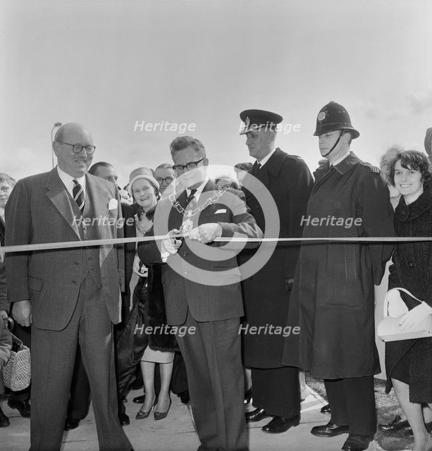 Windrush Tower, Blackbird Leys, Oxford, Oxfordshire, 09/04/1962. Creator: John Laing plc.