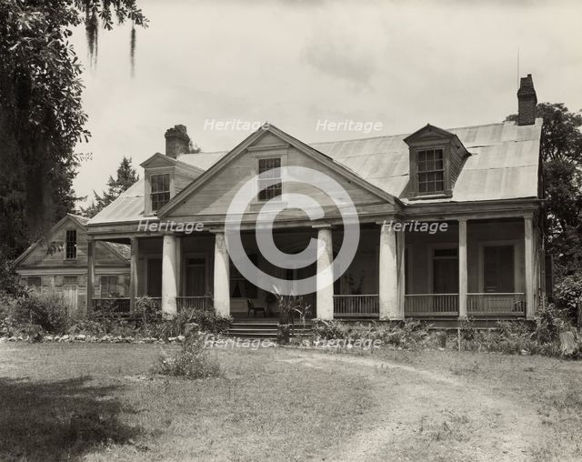Windy Hill Manor, Natchez vic., Adams County, Mississippi, 1938. Creator: Frances Benjamin Johnston.